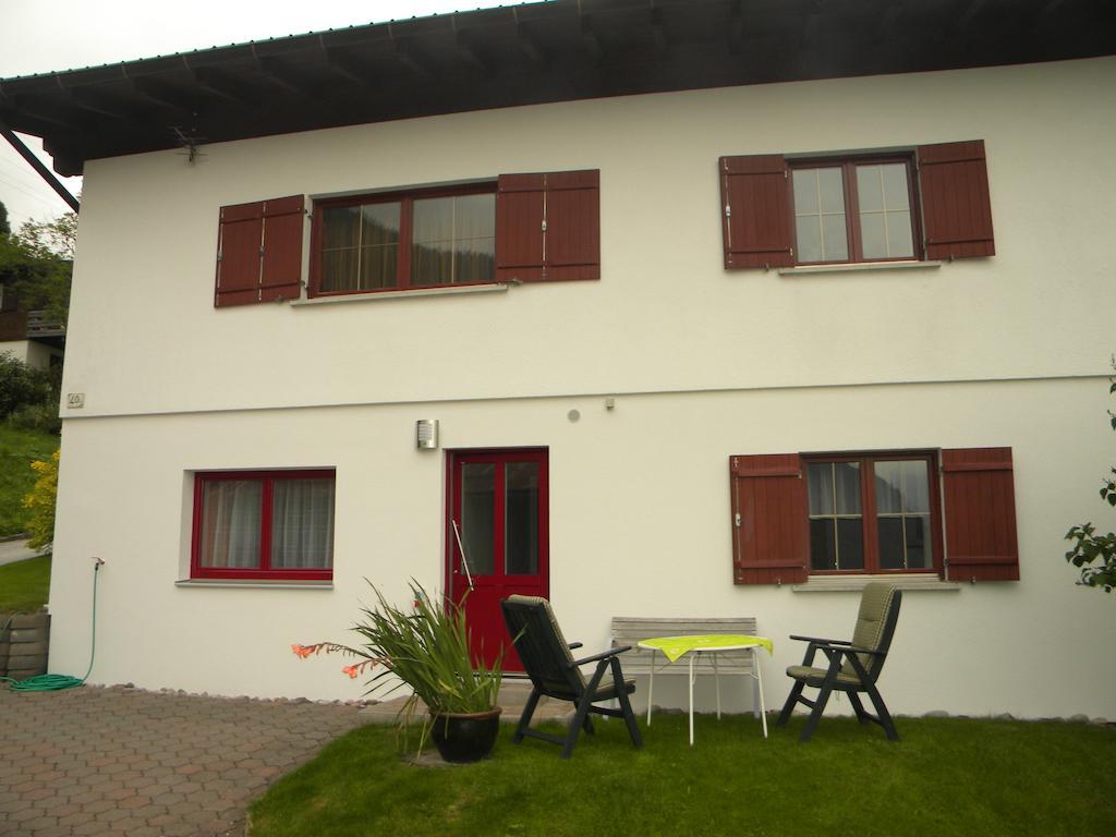 Appartement Haus Kinsperger à Klosterle am Arlberg Extérieur photo